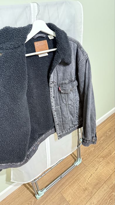 Джинсовая куртка. Джинсовый жакет.