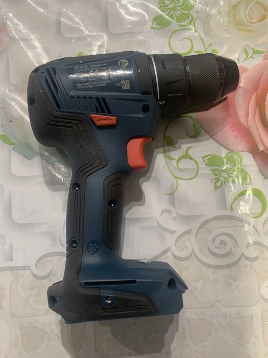 Bosch GSR 18V-55/безчетков двускоростен винтоверт