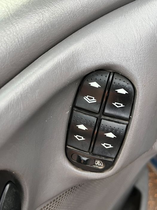 Ford Focus 1 2.0 АКПП