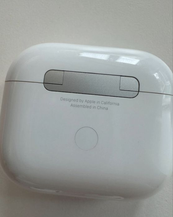 Airpods 3 2021 in perfecta stare