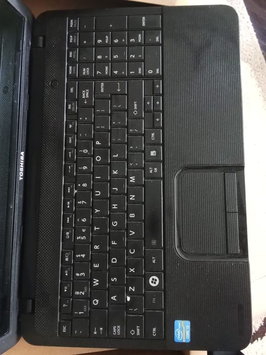 URGENT Laptop Toshiba Sattelite