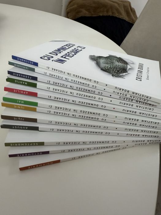 Set carti 12 luni Cu Dumnezeu in fiecare zi