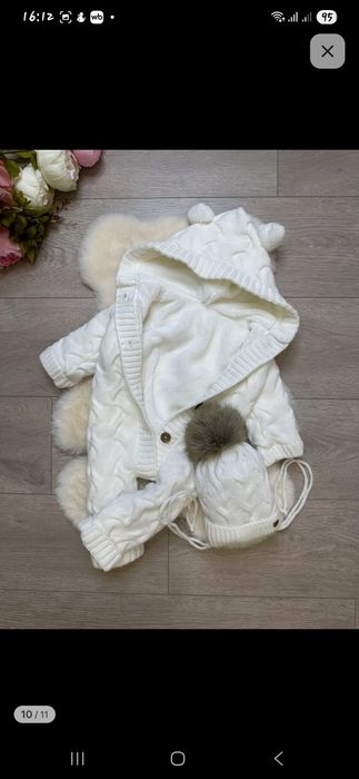 Продам комплект на выписку для девочки