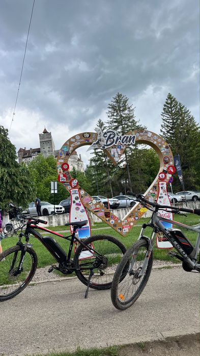 Închiriez biciclete electrice  zona Zarnesti-Bran