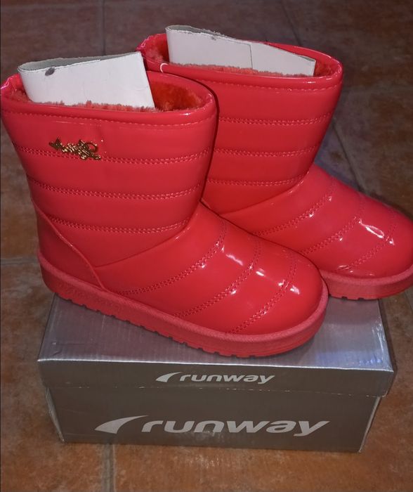 Детски лачени ботуши