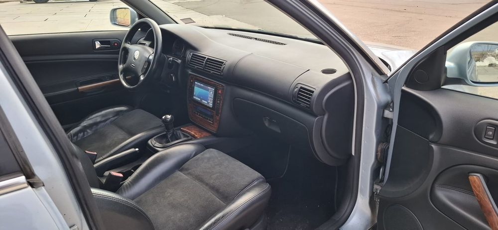 Vând Passat b5.5 1.9 diesel higline recent adus stare buna