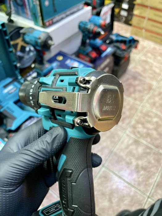 шуруповерт с бесщеточным двигателем RICHDA