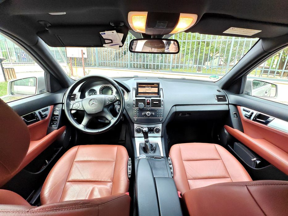Mercedes-Benz Clasa C(w204) 220 CDI 2009 Avantgarde