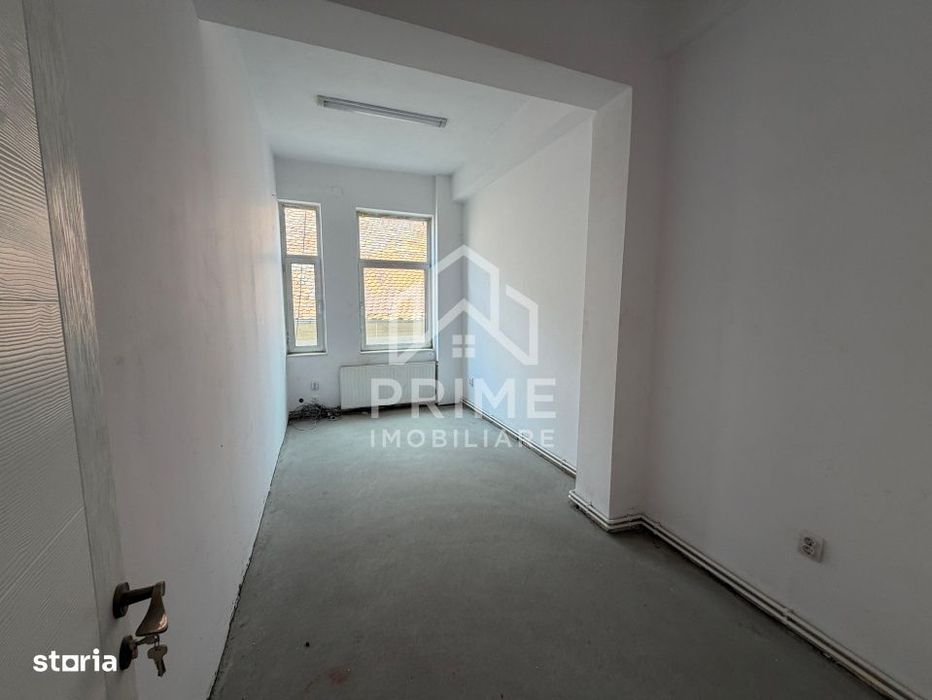Spațiu Comercial De Inchiriat | 265 Mp | Ultra-Central | Etaj 1 | Lif