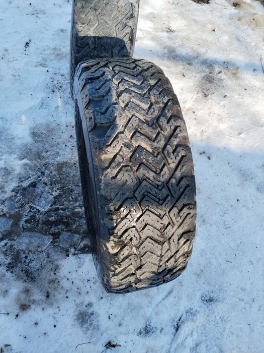 Продам покрышки ARMSTRONG