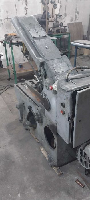 Ножовочный отрезной станок по металлу 8725, СССР, завод им. Калинина