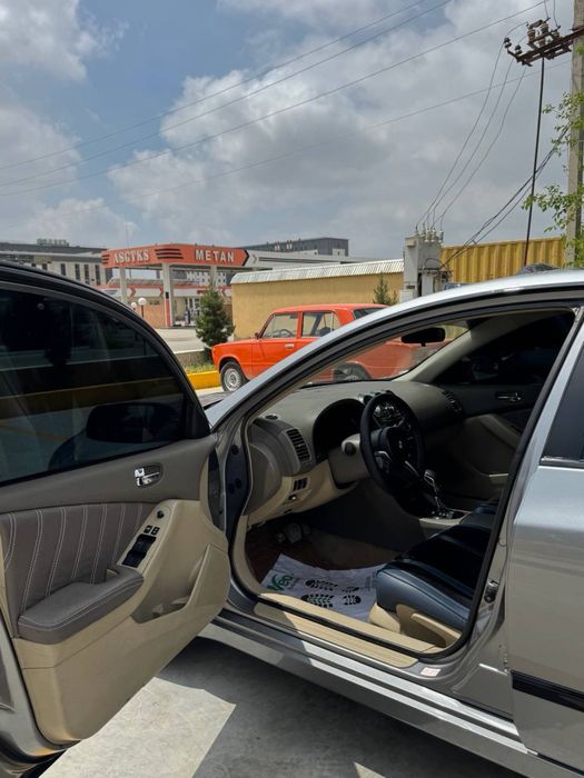 NISSAN ALTIMA Sotiladi yoki obmen! Xolati ideal, full navarod!