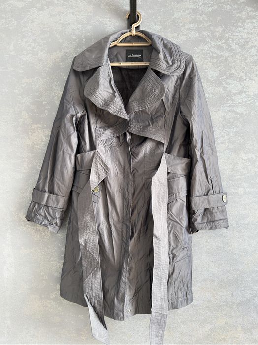 Тубус, утюг, сумочка