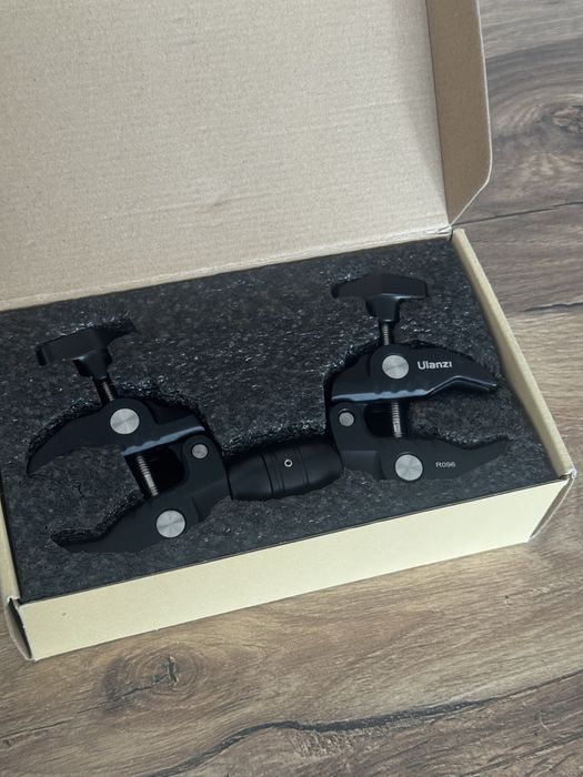 Крепление Ulanzi R096 Clamp