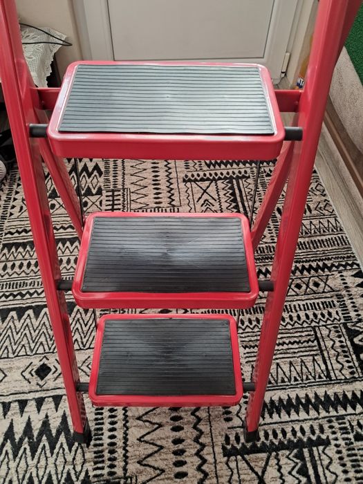 Стълба на три стъпки