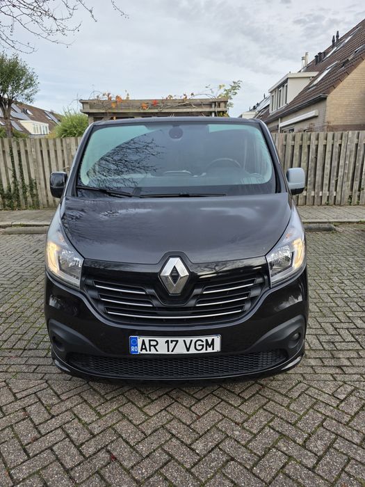 Renault  Trafic 2016