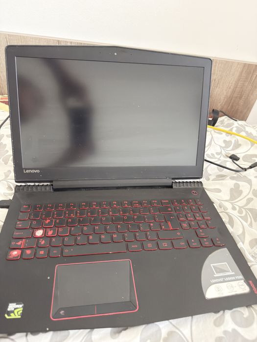Lenovo legion y520