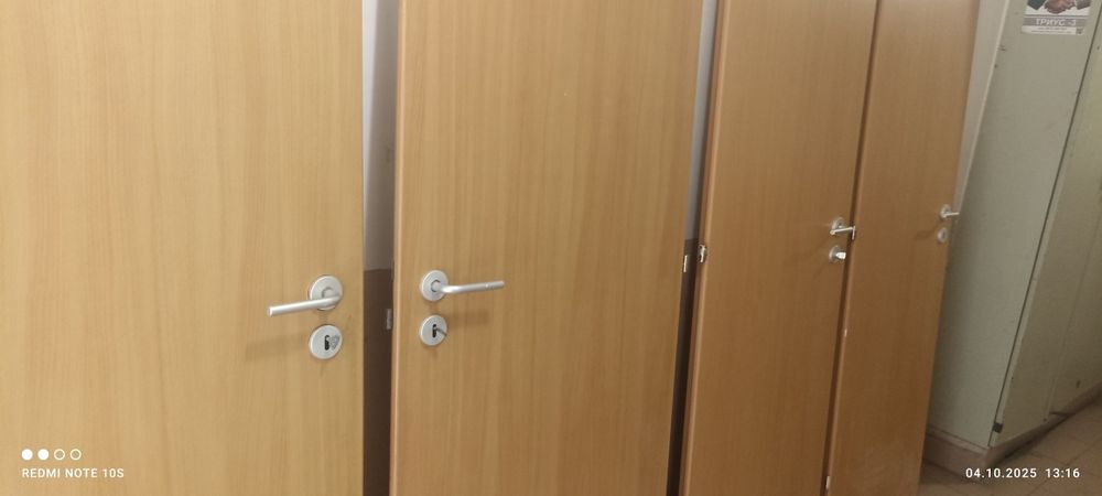 Интериорни врати-50 лв-броя