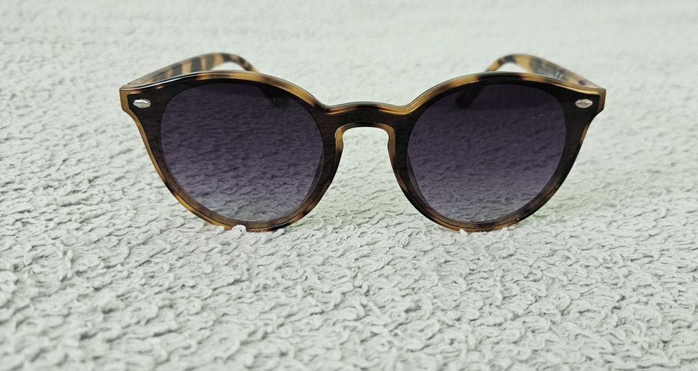 Дамски слънчеви очила, 2 модела