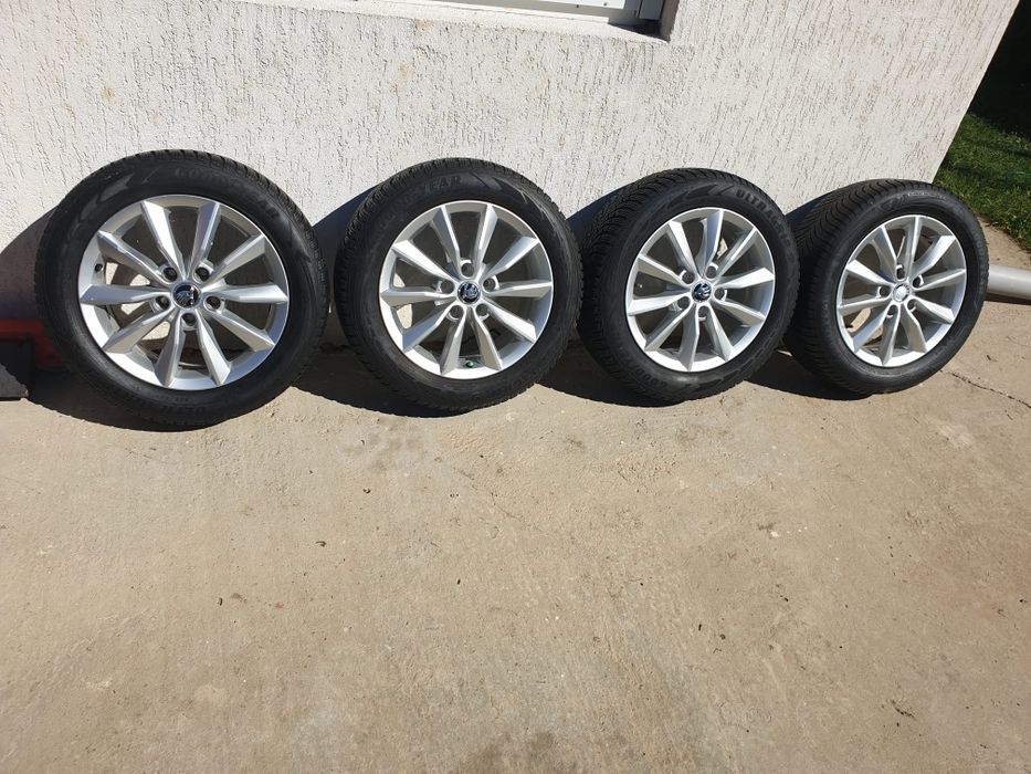 Vand Roti iarnoa Octavia 205 55 16, anvelope GoodYear
