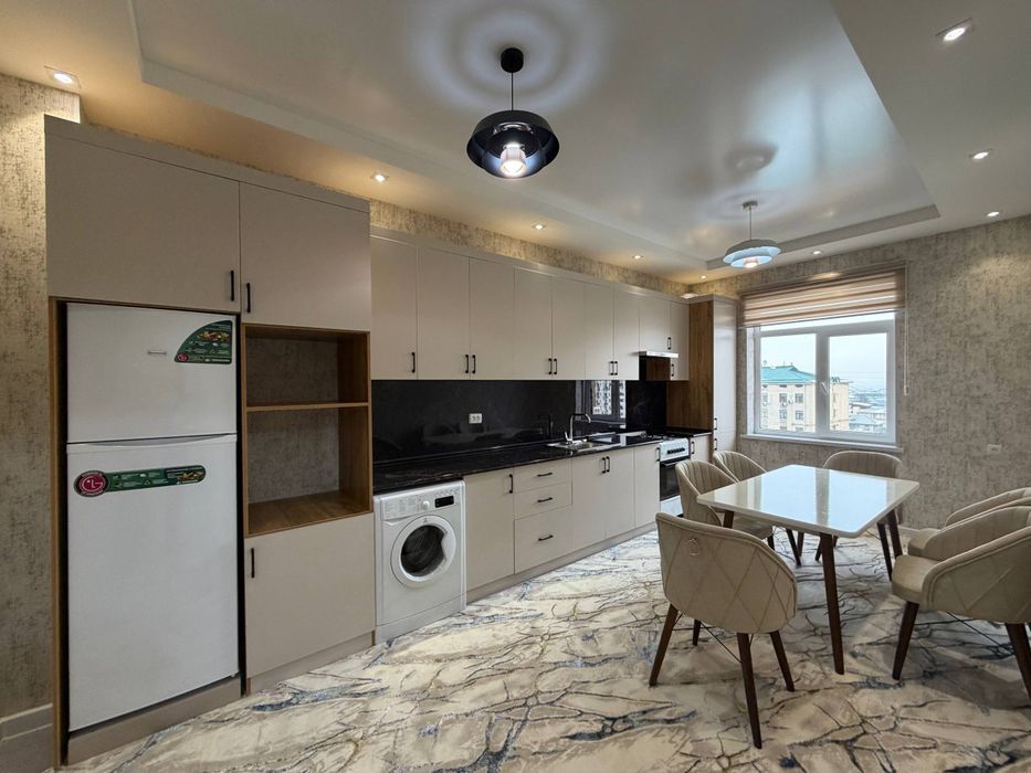 3х комнатная квартира, 85 м2, мебелью, Вокзал