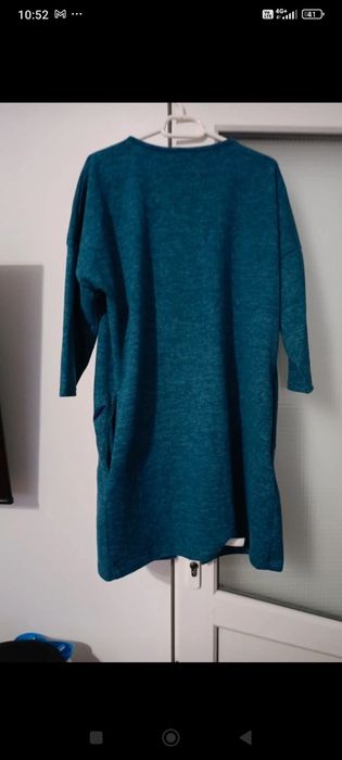 Cardigan elegantcu buzunare Mat Design Nou cu etichetă.