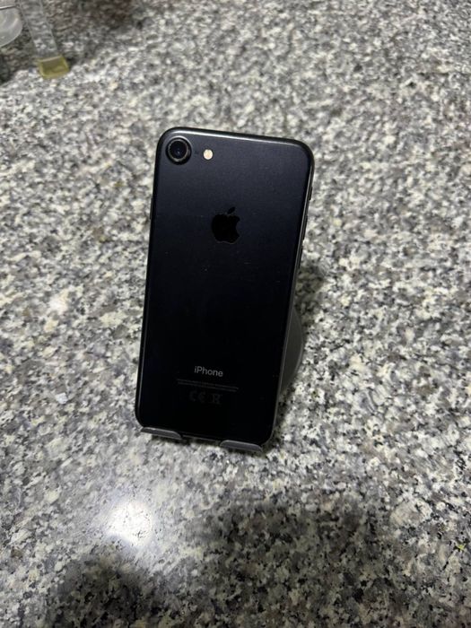 Iphone 7 32 гб 67% емкость