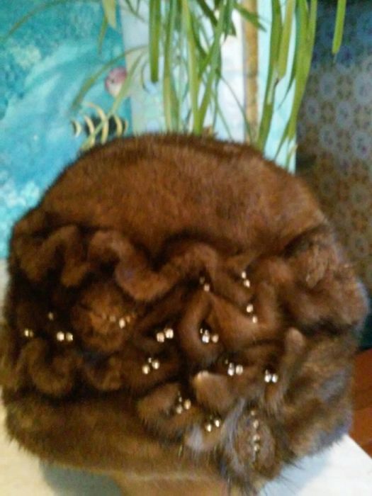 Продам  норковую шапку