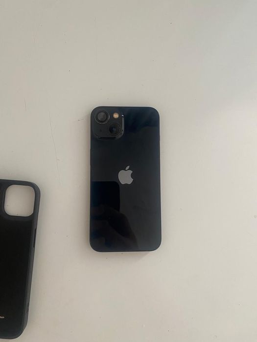 Продам айфон 13 память 128