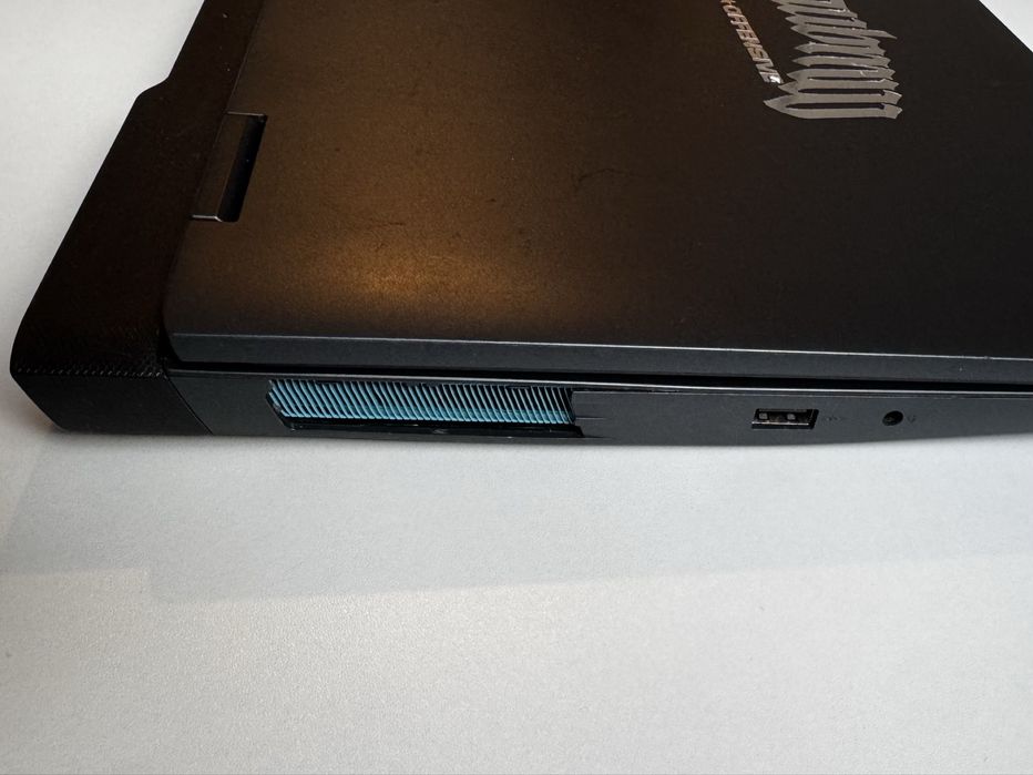 Laptop Lenovo 3050 TI Ryzen 5 6600H 16 GB Ram