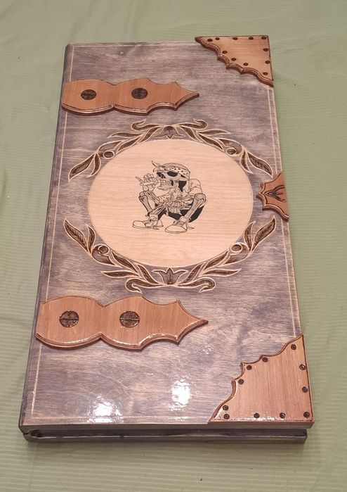 Продам Нарды резные