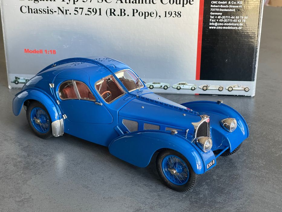 Machetă CMC 1/18 Bugatti