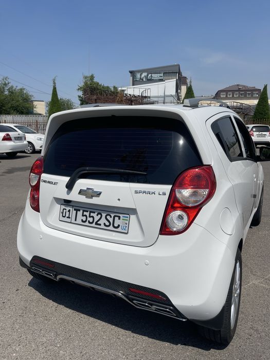 Chevrolet Spark 2012 — 3