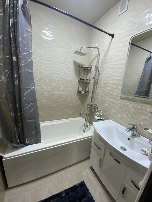 Qizlarga chilonzordan kivartira