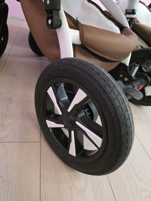 Бебешка количка Vogue