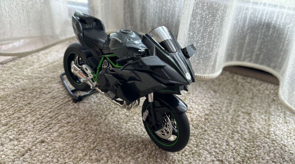 Machete moto masito 1:12