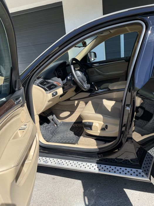 Vand bmw x6 3 litri doua turbine 306 cai