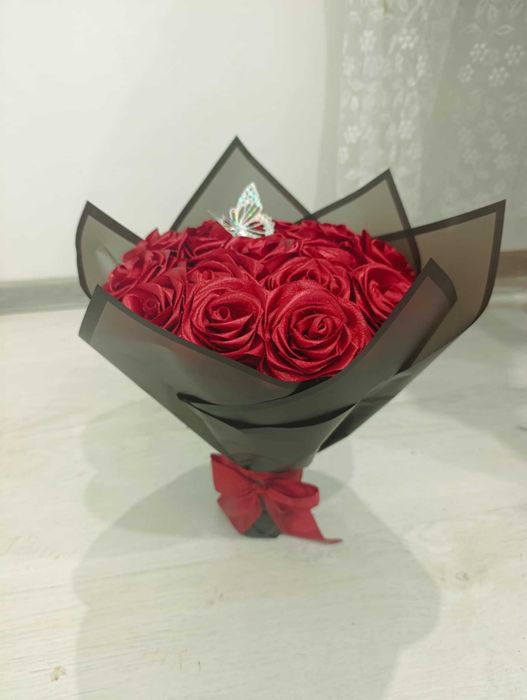 Букет от вечни рози