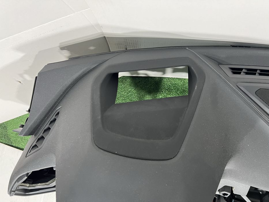 Plansa de bord bmw serie 1 f40
