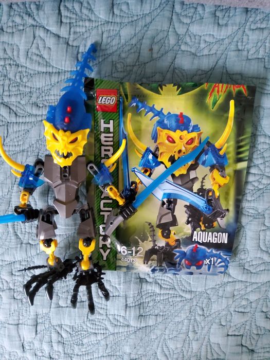 Roboți Lego Hero Factory