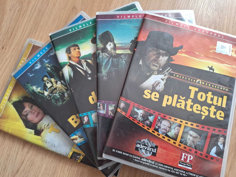 Vand DVD-uri cu filme de colectie.