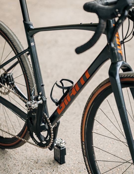 Велосипед Giant Revolt 2