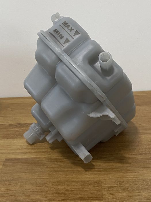 Vas expansiune antigle Audi A6 C7 an 2012 -2017