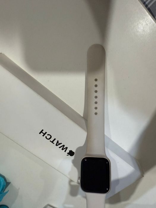 Часы Apple Watch SE 2 Gen