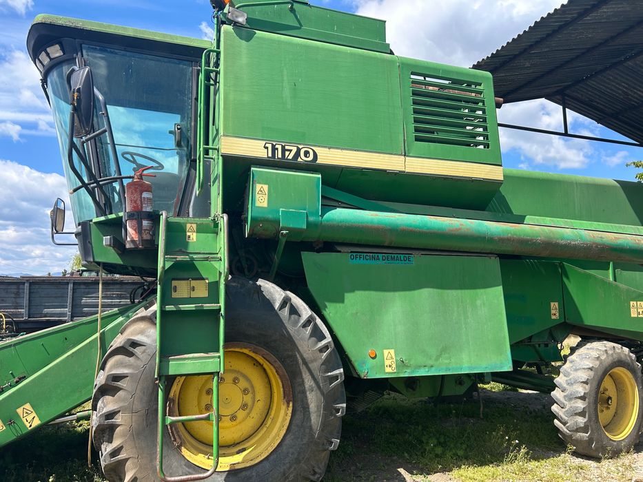 Combina John Deere 1170 + masa 5m + heder porumb 6 randuri