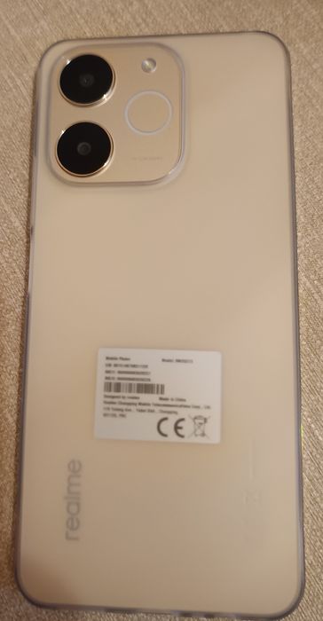 Телефон REALME note 70 T - 256 GB НОВ !