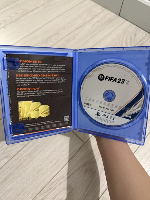 ПРОДАМ Fifa 23 на PS 5