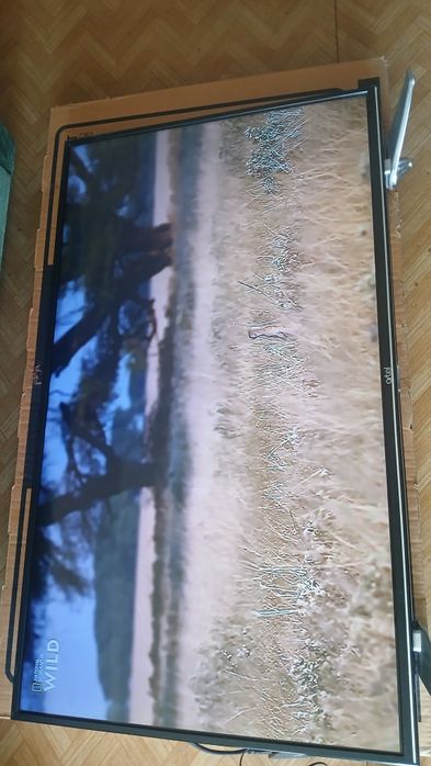 Телевизор artel 43" смарт