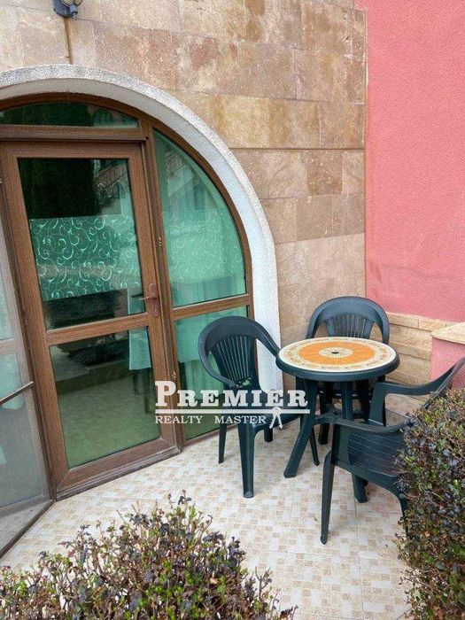 Продава се Едностаен апартамент в к.к. Слънчев бряг - 46 кв.м за 1077 €/кв.м - Снимка #2