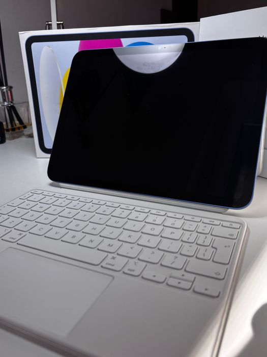 iPad 10 Gen 64GB Blue + Magic Keyboard Folio Originală + Garanție 2028 + Factură | Full Box | Stare Foarte Bună